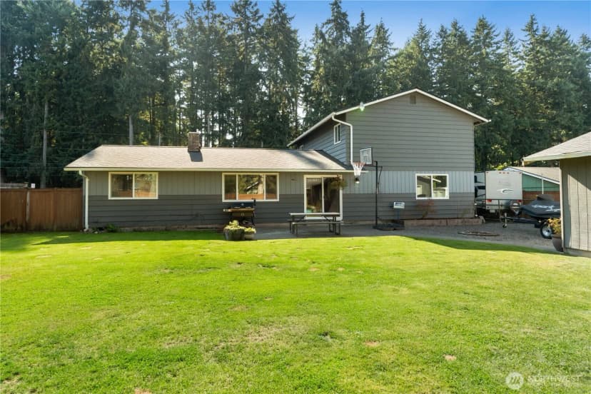 Property photo for 4717 80th Street E, Tacoma photo 34