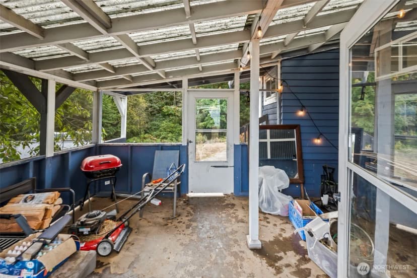 Property photo for 1180 Dorothy Avenue Nw, Bremerton photo 6