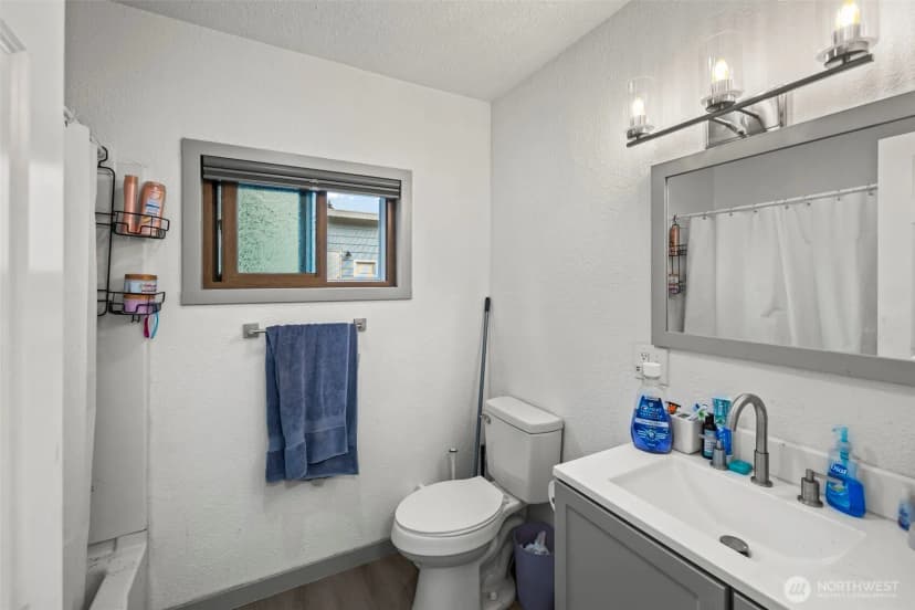 Property photo for 1180 Dorothy Avenue Nw, Bremerton photo 14