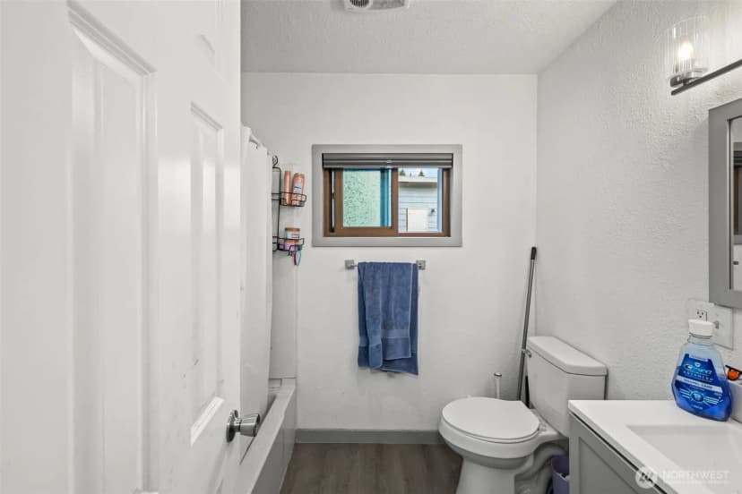 Property photo for 1180 Dorothy Avenue Nw, Bremerton photo 13