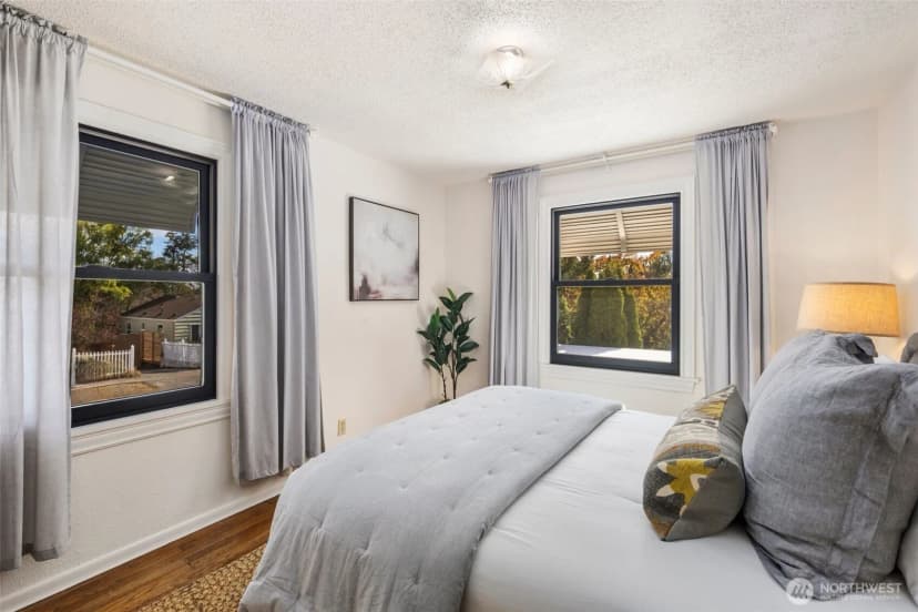 Property photo for 3703 Sw Tillman Street, Seattle photo 12