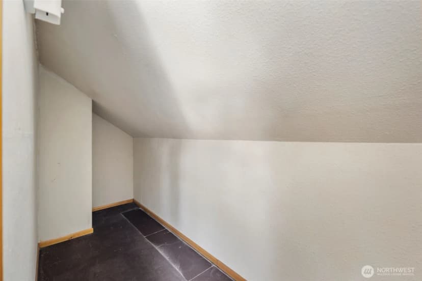 Property photo for 3703 Sw Tillman Street, Seattle photo 23