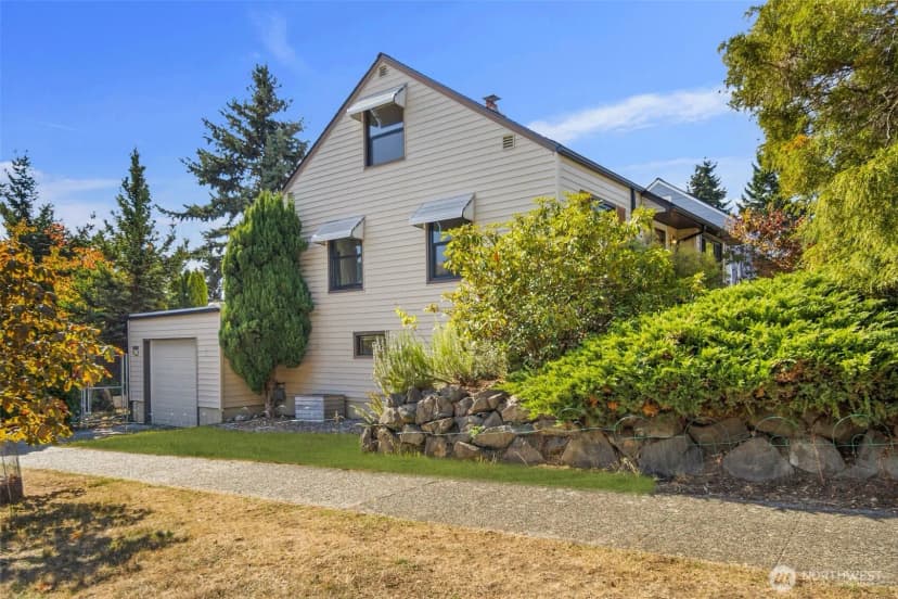Property photo for 3703 Sw Tillman Street, Seattle photo 11