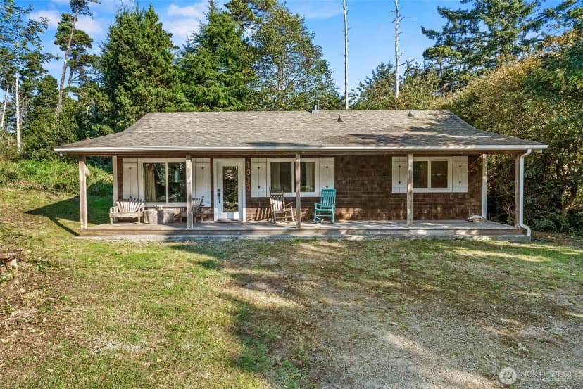 Property photo for 1313 232nd Lane, Ocean Park photo 2