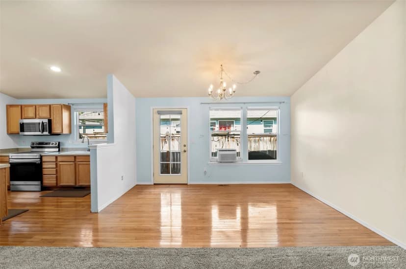 Property photo for 3211 Arbor Street, Mount Vernon photo 21