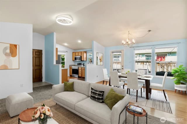 Property photo for 3211 Arbor Street, Mount Vernon photo 4