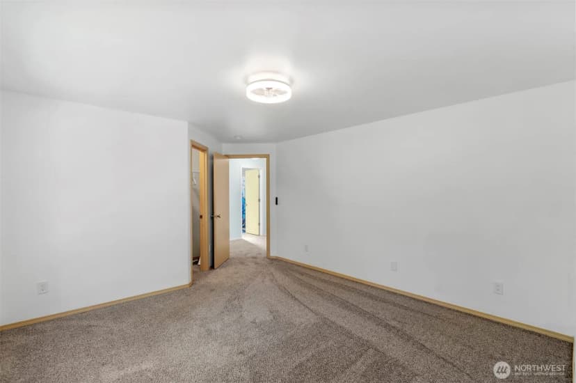 Property photo for 3211 Arbor Street, Mount Vernon photo 23