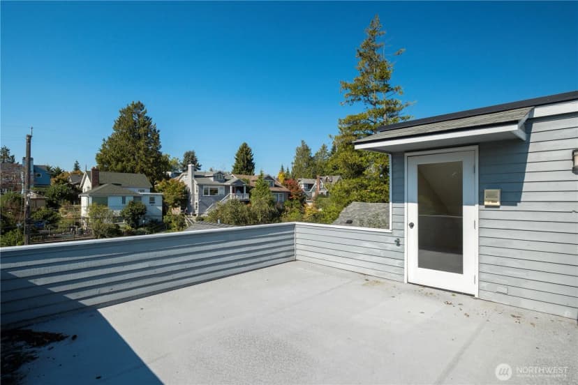 Property photo for 7044 18th Avenue Ne, Seattle photo 32
