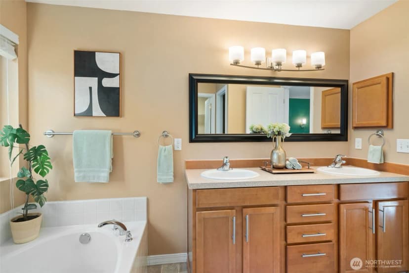 Property photo for 1330 Ne Watland Street, Poulsbo photo 33