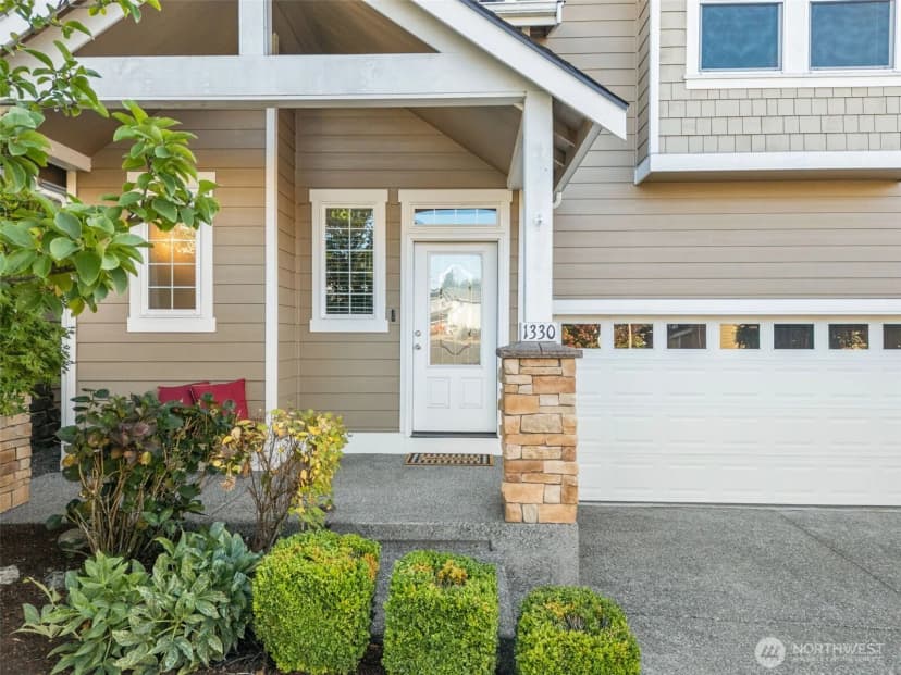 Property photo for 1330 Ne Watland Street, Poulsbo photo 2