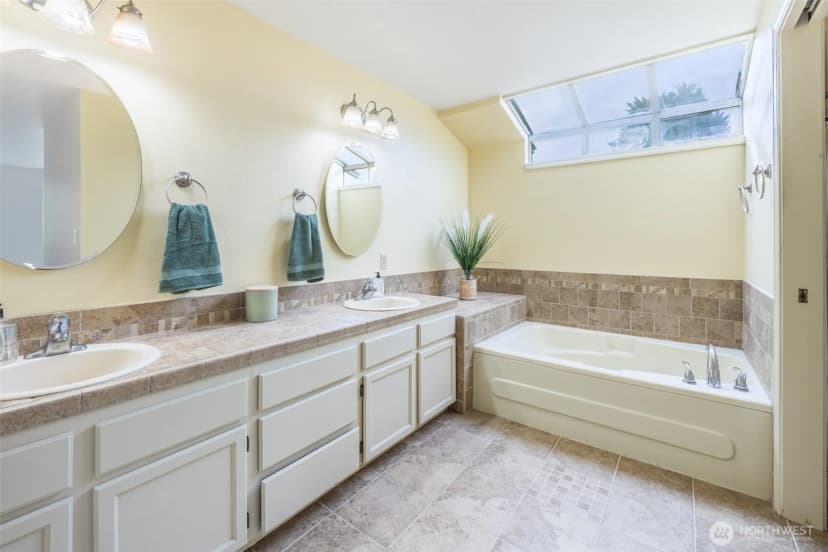 Property photo for 11803 Se 257th Street, Kent photo 19