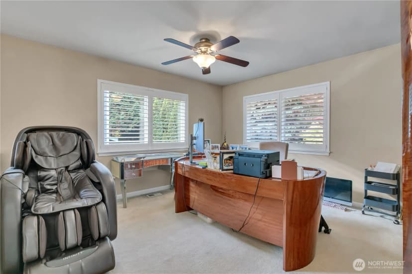 Property photo for 26525 Lake Fenwick Road S, Kent photo 20