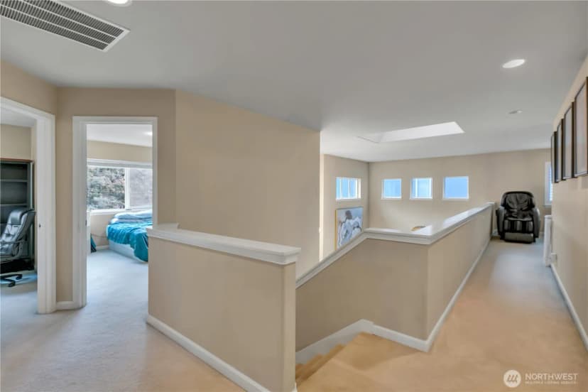 Property photo for 26525 Lake Fenwick Road S, Kent photo 16