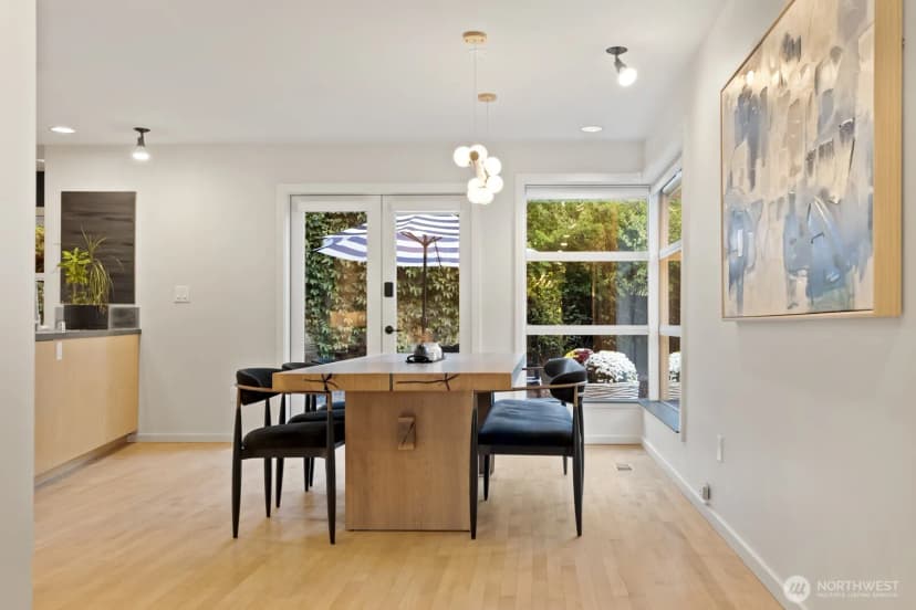 Property photo for 4306 3rd Avenue Nw, Seattle photo 10