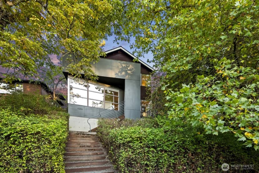 Property photo for 4306 3rd Avenue Nw, Seattle photo 35