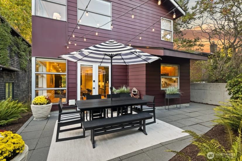 Property photo for 4306 3rd Avenue Nw, Seattle photo 28