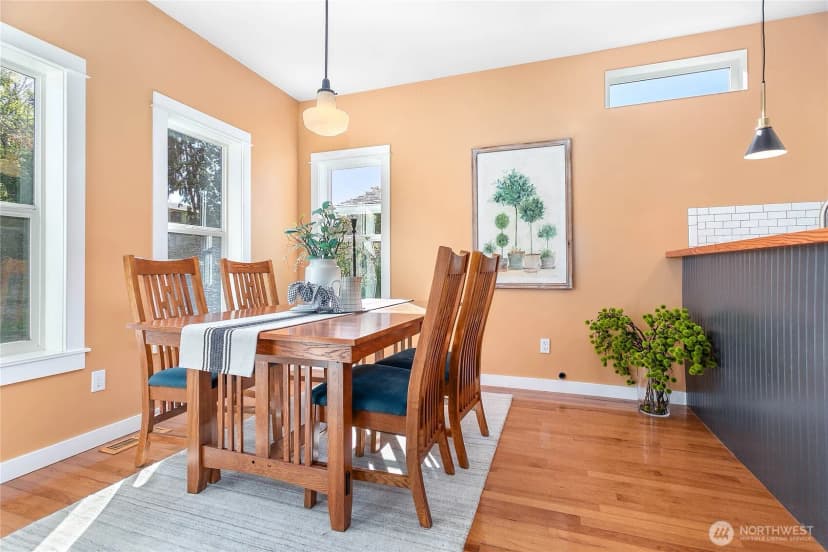 Property photo for 1306 23rd St, Bellingham photo 8