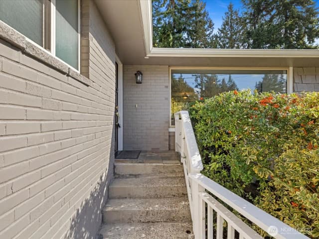 Property photo for 19116 106th Avenue Ne, Bothell photo 3