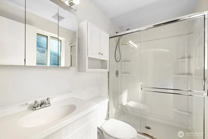 Property photo for 14221 Se 10th Place, Bellevue photo 13