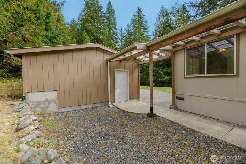 Property photo for 53464 Highway 112, Port Angeles photo 8