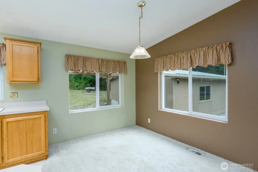 Property photo for 53464 Highway 112, Port Angeles photo 14