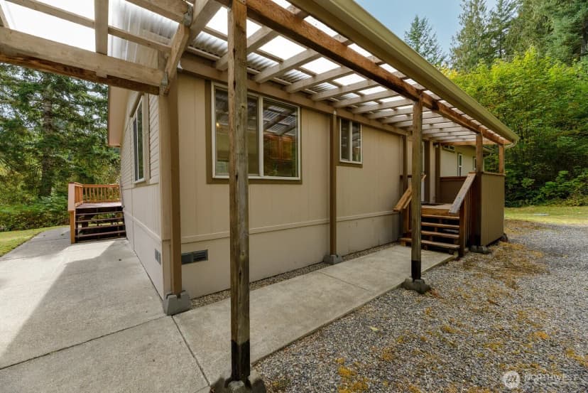 Property photo for 53464 Highway 112, Port Angeles photo 9