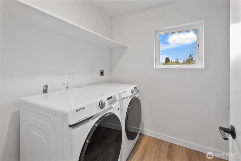 Property photo for 5984 26th Avenue Sw #c, Seattle photo 16