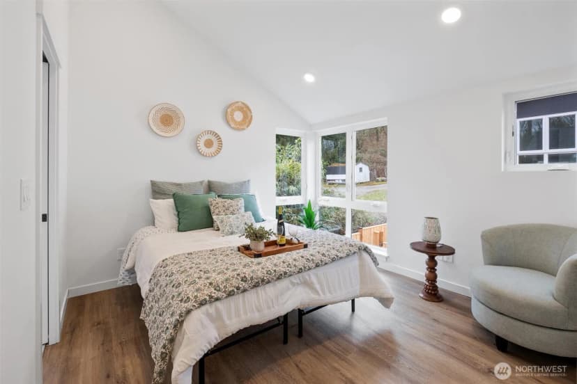 Property photo for 5984 26th Avenue Sw #c, Seattle photo 13