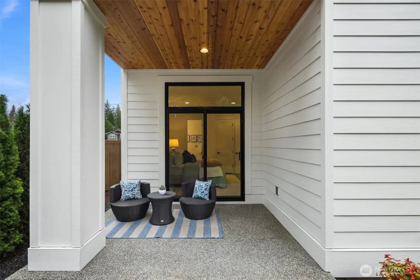 Property photo for 10609 Ne 46th, Kirkland photo 17