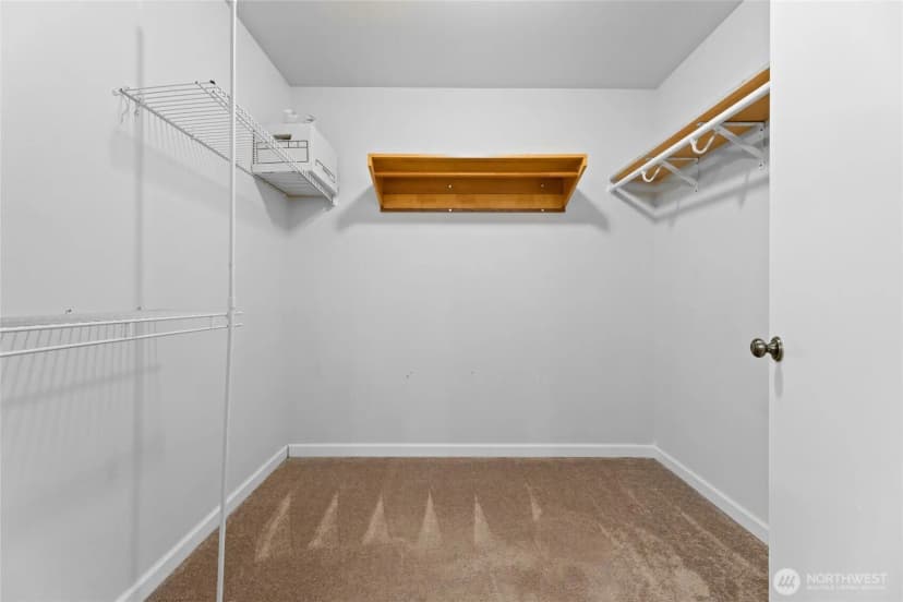 Property photo for 1710 S 390th Street, Roy photo 24