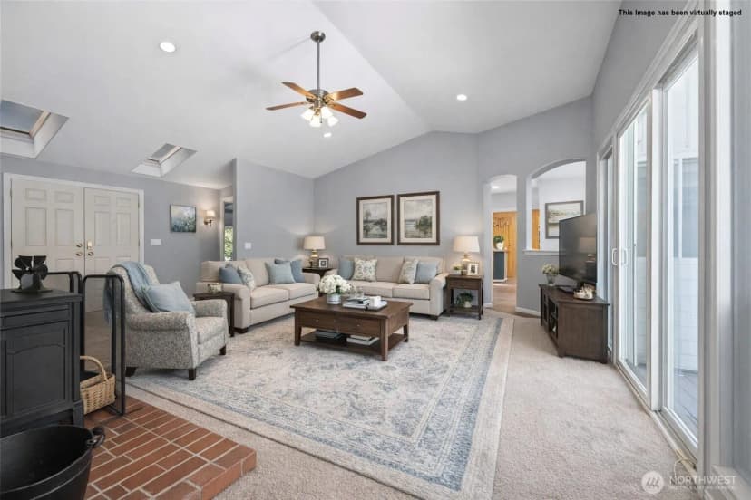 Property photo for 1710 S 390th Street, Roy photo 6