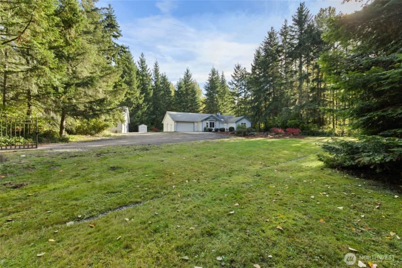 Property photo for 1710 S 390th Street, Roy photo 30