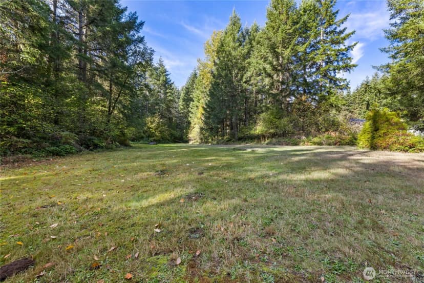 Property photo for 1710 S 390th Street, Roy photo 37