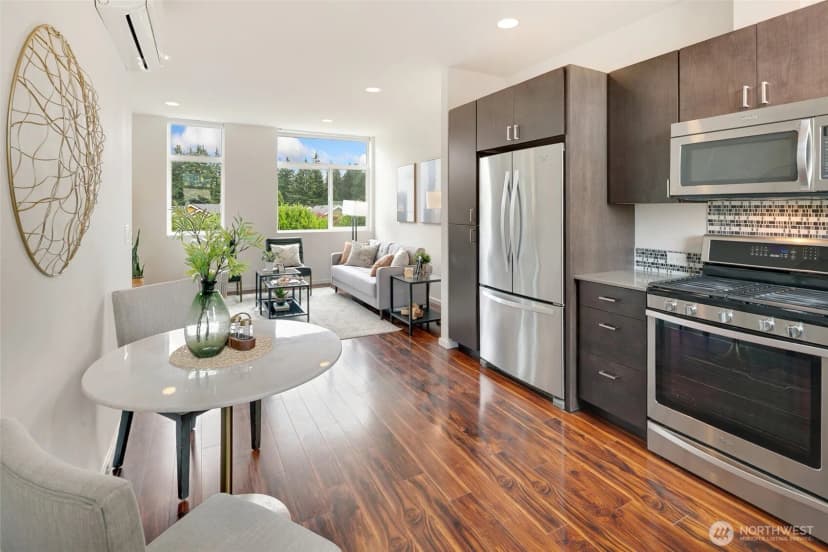 Property photo for 14308 Midvale Avenue N, Seattle photo 9