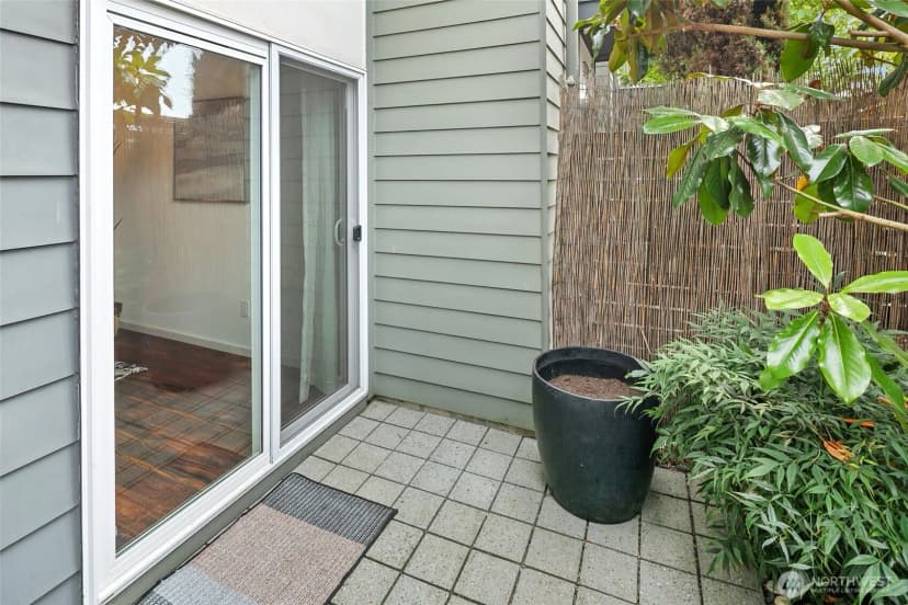 Property photo for 14308 Midvale Avenue N, Seattle photo 27