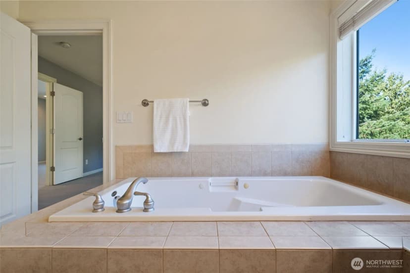Property photo for 927 W Lookout Ridge Drive, Washougal photo 22