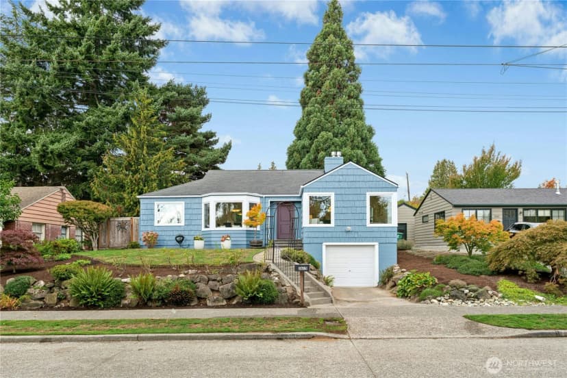 Property photo for 3615 41st Avenue W, Seattle photo 5