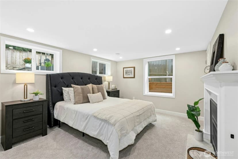 Property photo for 3615 41st Avenue W, Seattle photo 23