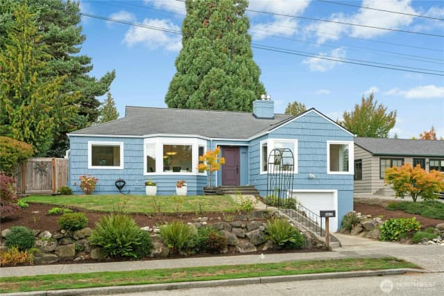 Property photo for 3615 41st Avenue W, Seattle photo 3