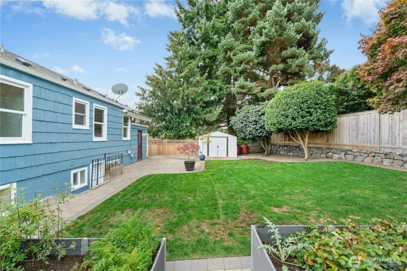 Property photo for 3615 41st Avenue W, Seattle photo 29