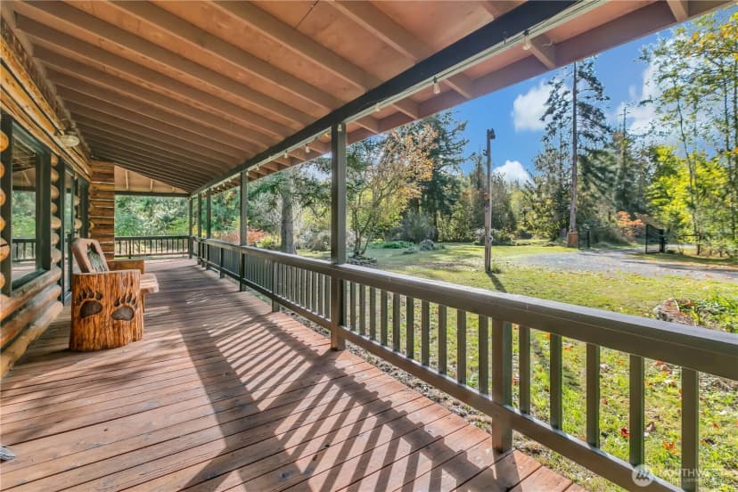 Property photo for 36115 96th Avenue E, Eatonville photo 9