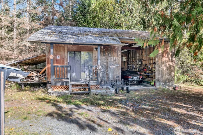 Property photo for 36115 96th Avenue E, Eatonville photo 31