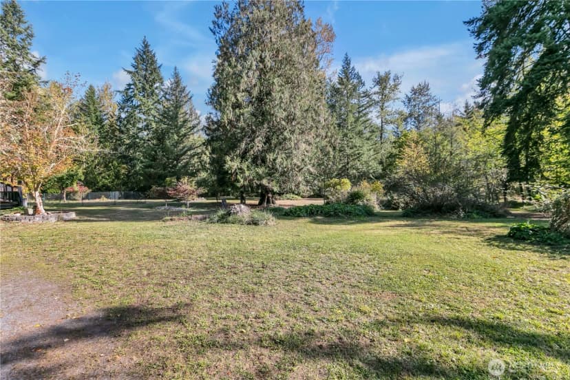 Property photo for 36115 96th Avenue E, Eatonville photo 33