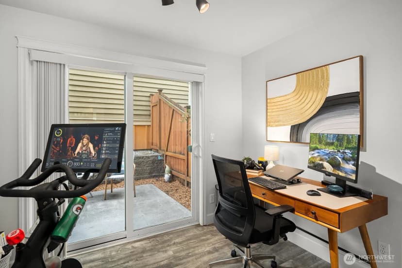 Property photo for 10203 1st Avenue Nw #b, Seattle photo 20