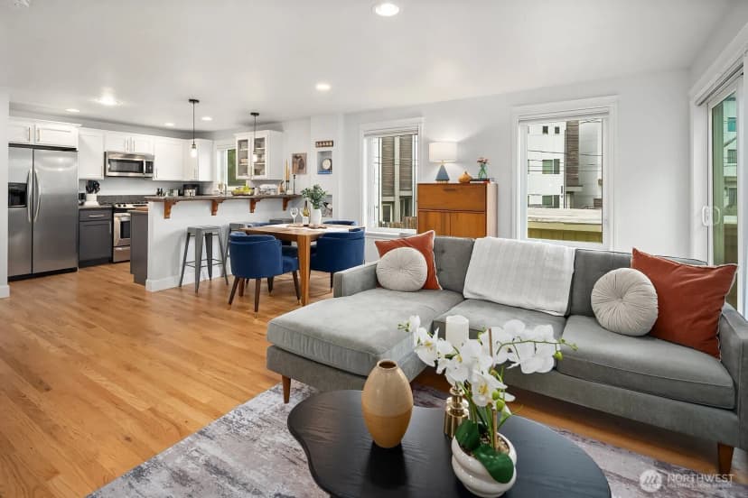 Property photo for 10203 1st Avenue Nw #b, Seattle photo 6
