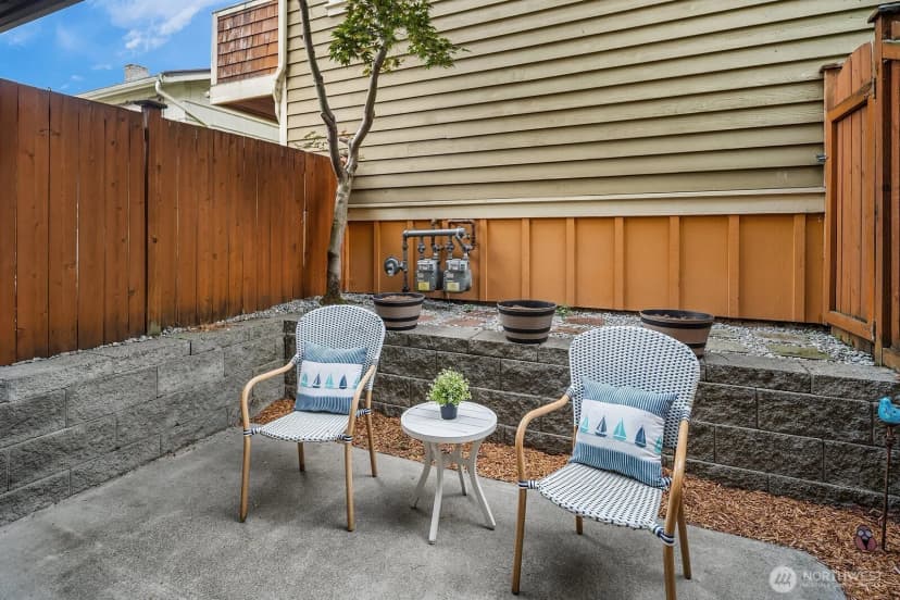 Property photo for 10203 1st Avenue Nw #b, Seattle photo 21