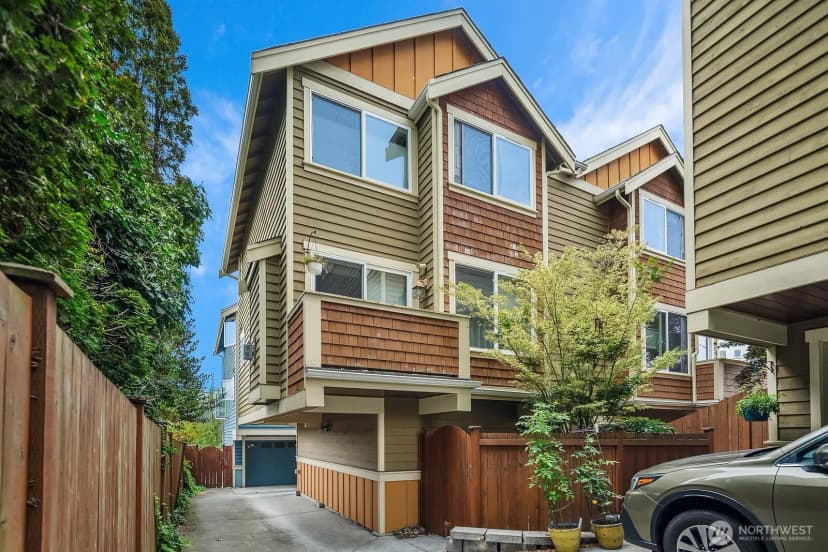 Property photo for 10203 1st Avenue Nw #b, Seattle