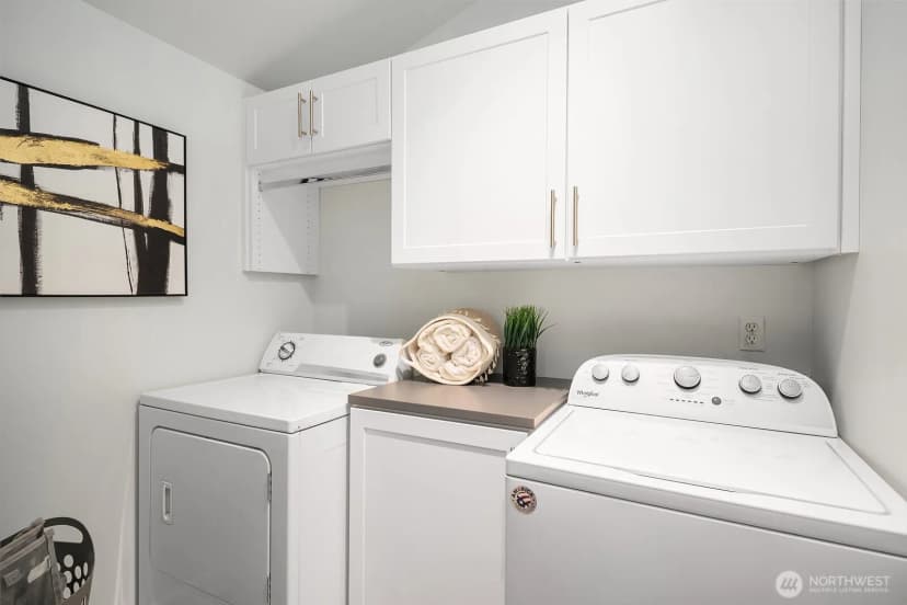 Property photo for 10203 1st Avenue Nw #b, Seattle photo 19