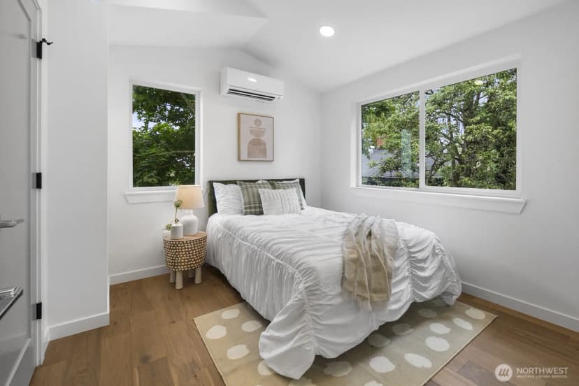 Property photo for 3422 20th Avenue S, Seattle photo 18