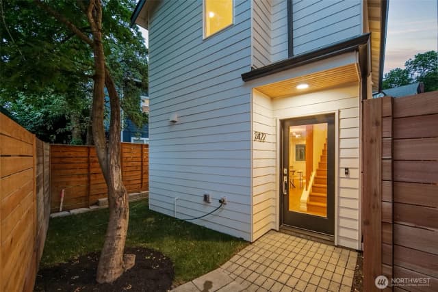 Property photo for 3422 20th Avenue S, Seattle